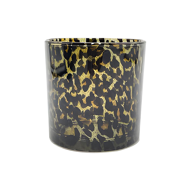 Leopard pattern candle holder